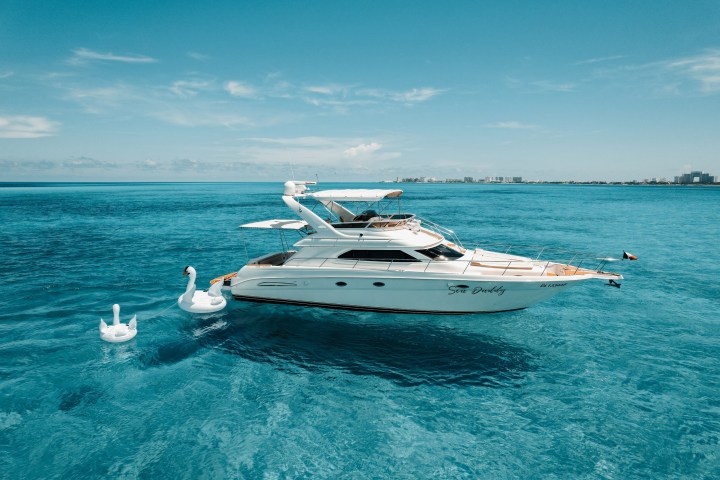 a small boat in a body of water